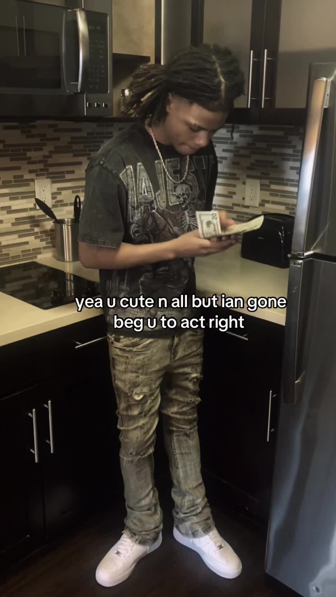 @yyonniefr