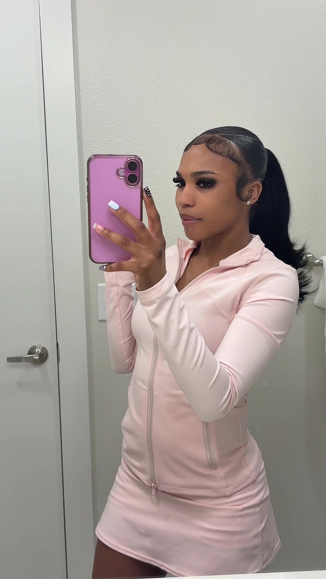 @Dontamia