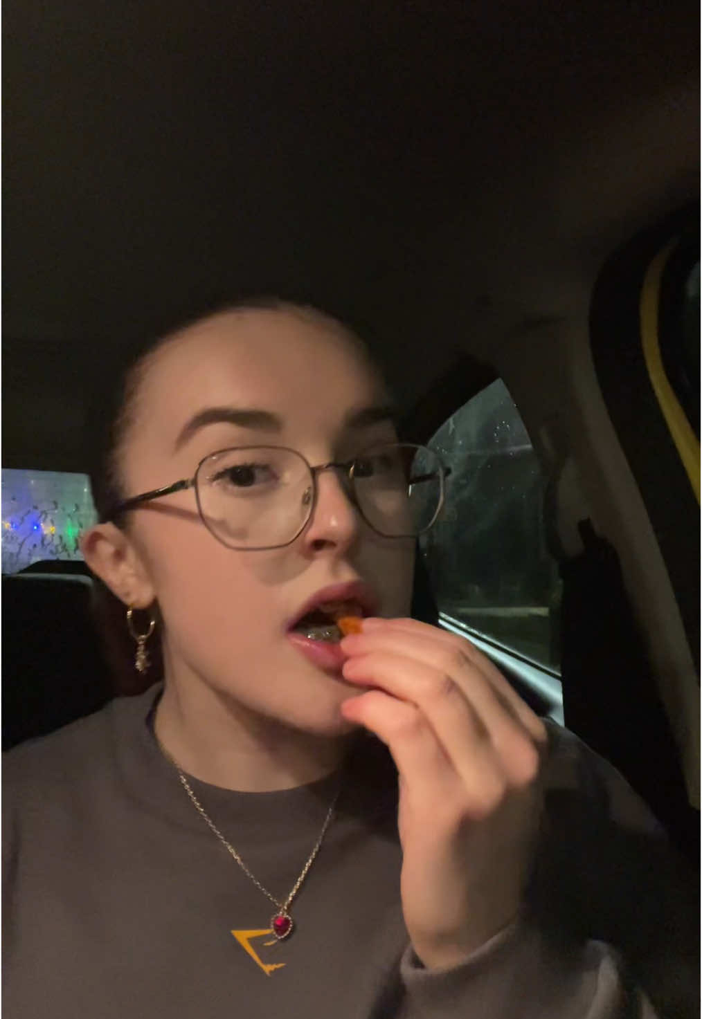 @Elise
