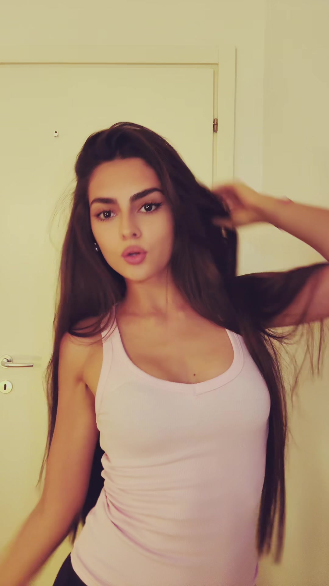 @𝐒𝐎𝐏𝐇𝐈𝐀