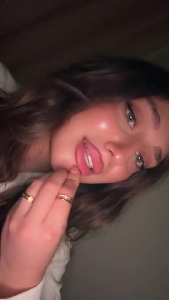 @nessa_n