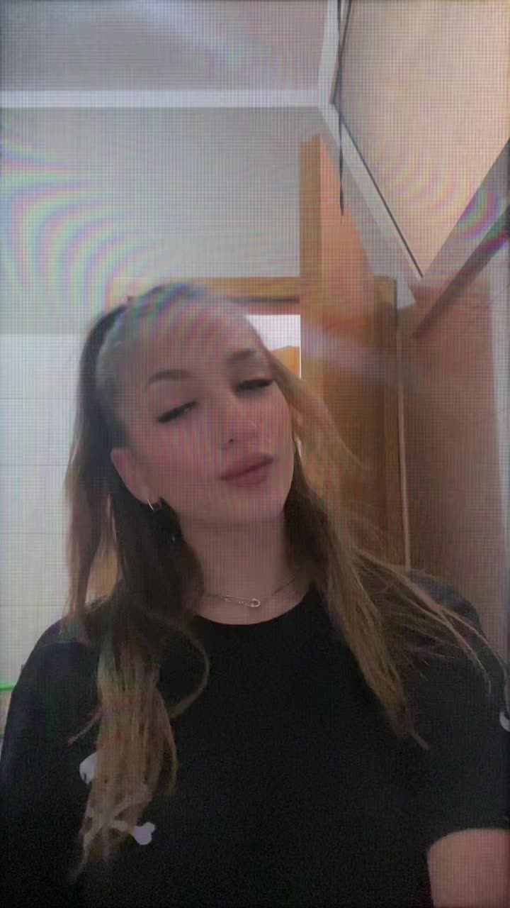 @J̴u̴r̴g̴e̴s̴t̴a̴🫀