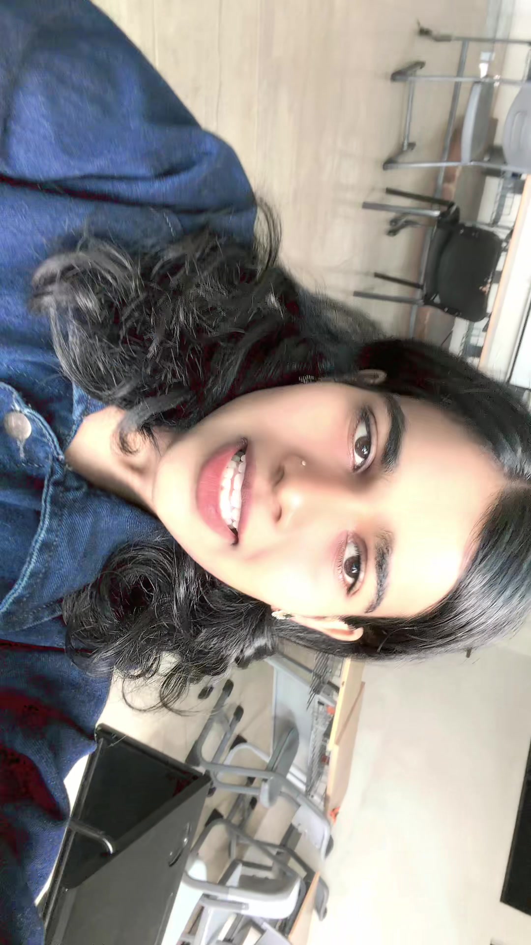 @shruu_tee