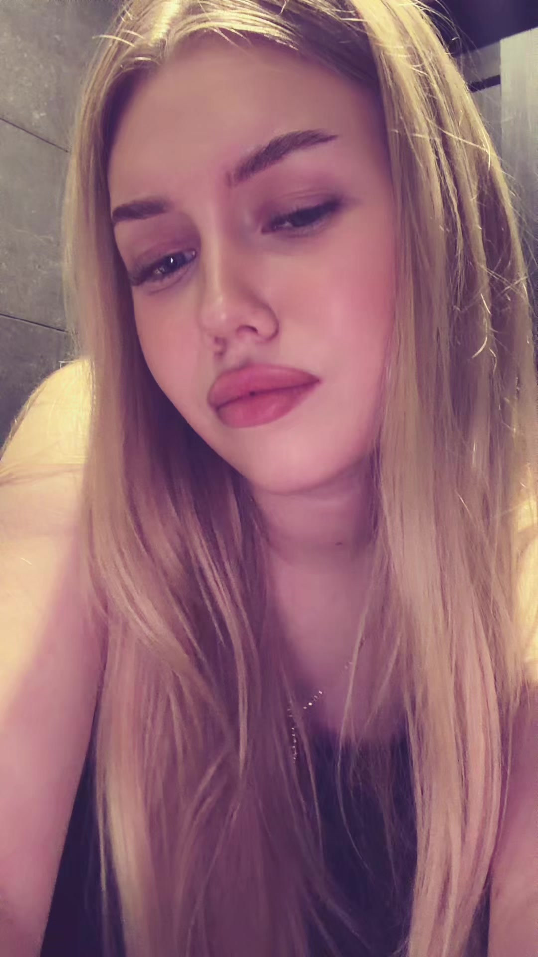 @mikova