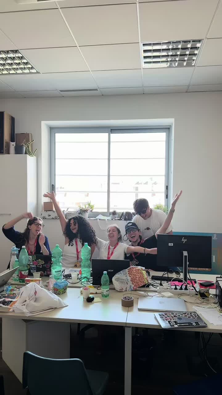 @Teresa:)🍿🎬🤍🤟🏻💻🥰