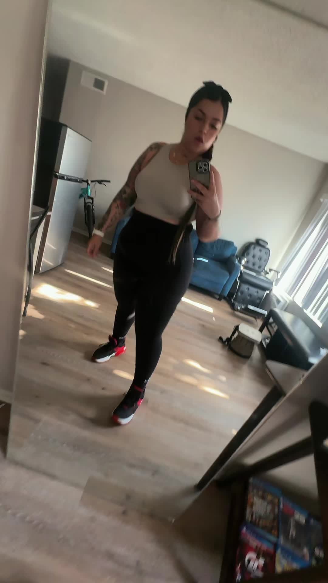 @Aleja🦋