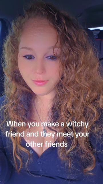 @🧜♀️💔Lost@SeaRedSiren💔🧜♀️