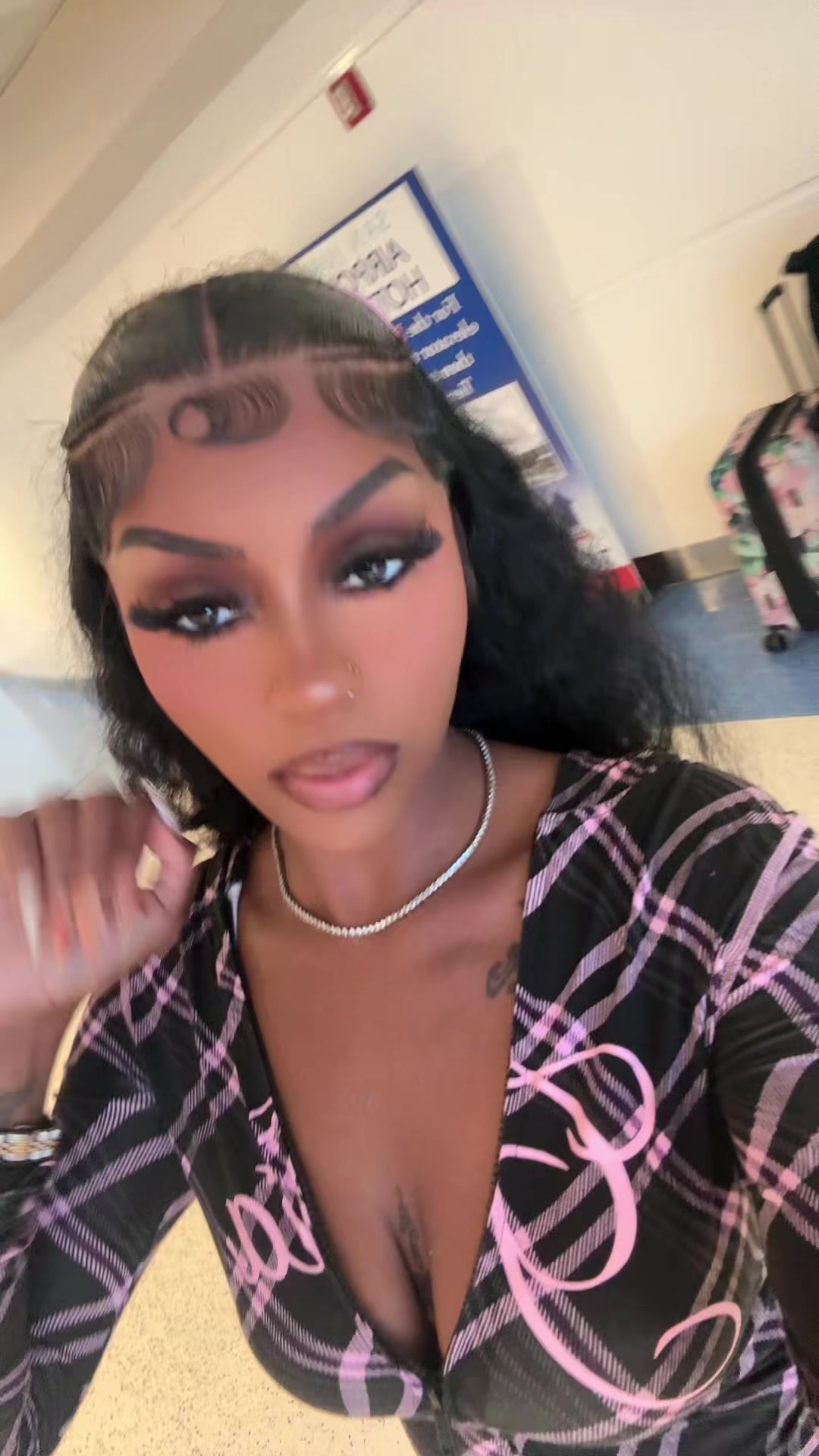 @rare.