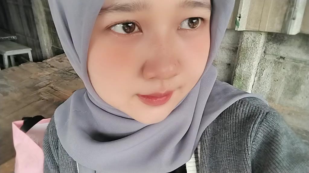 @Iniyong