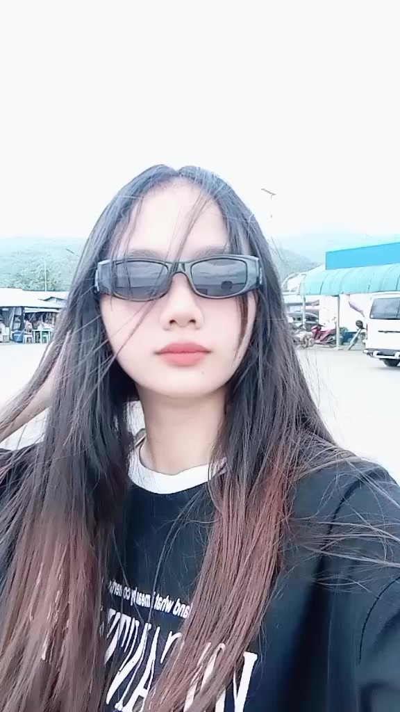@Nicoleee🤔