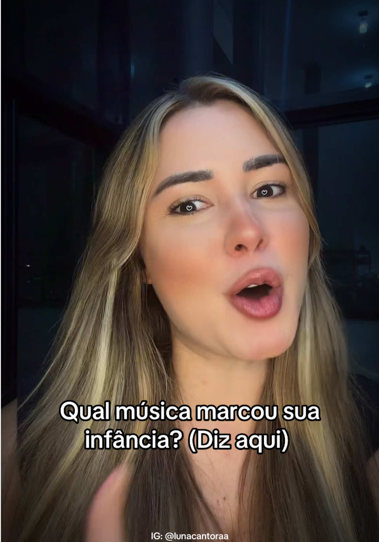 @Luna