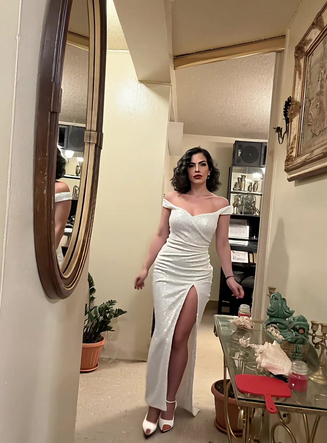 @Claudia Román