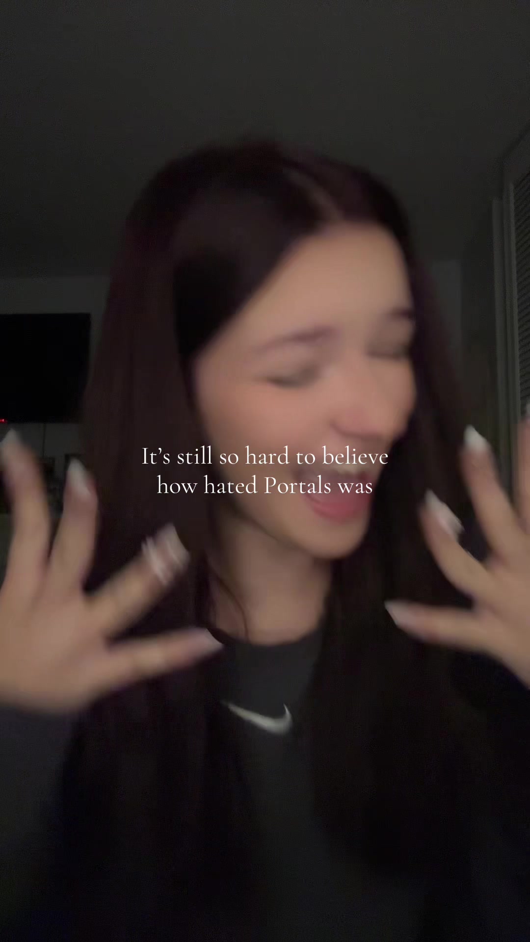 @🕯️𝒞𝒽𝓁ℴℯ🕯️