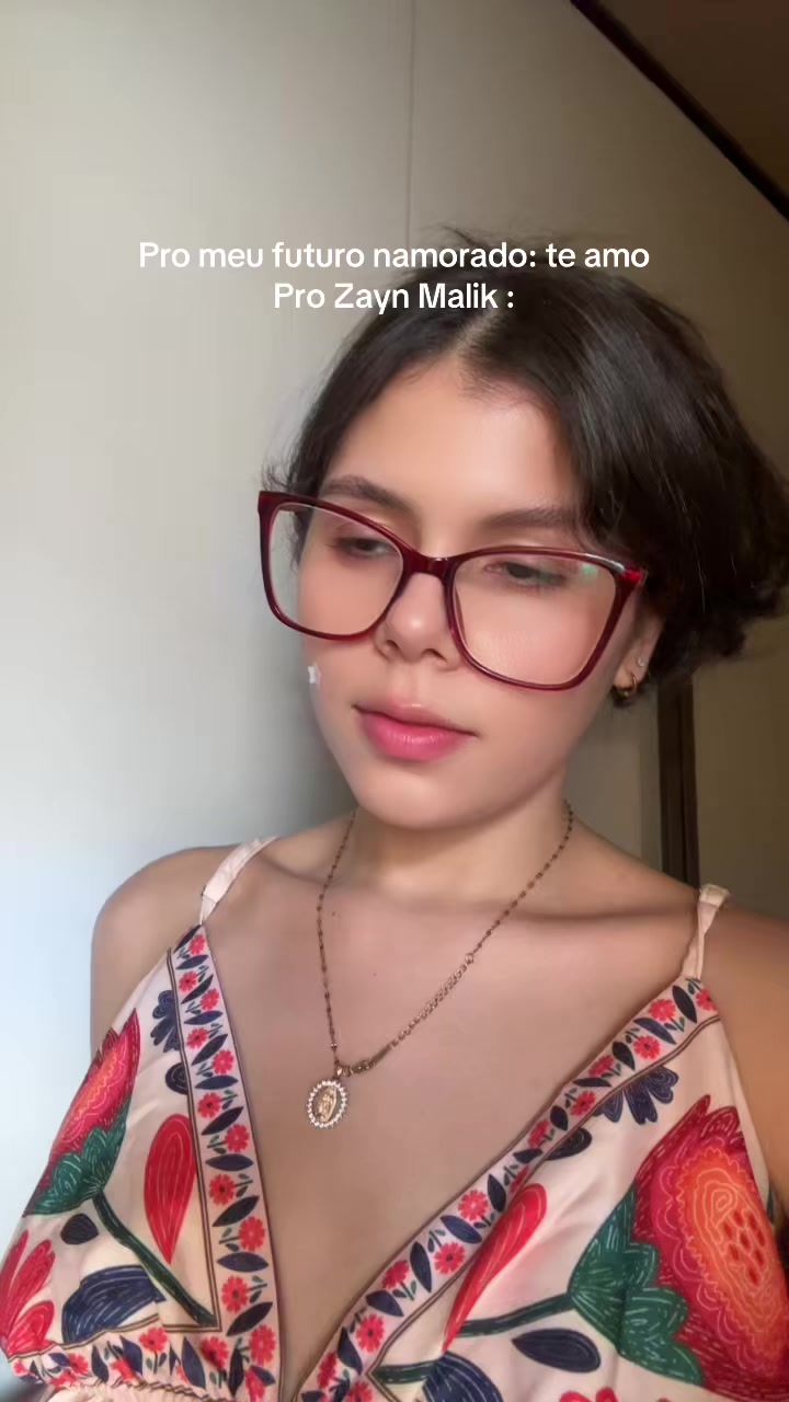 @&Aacute;gata Pietra Alves