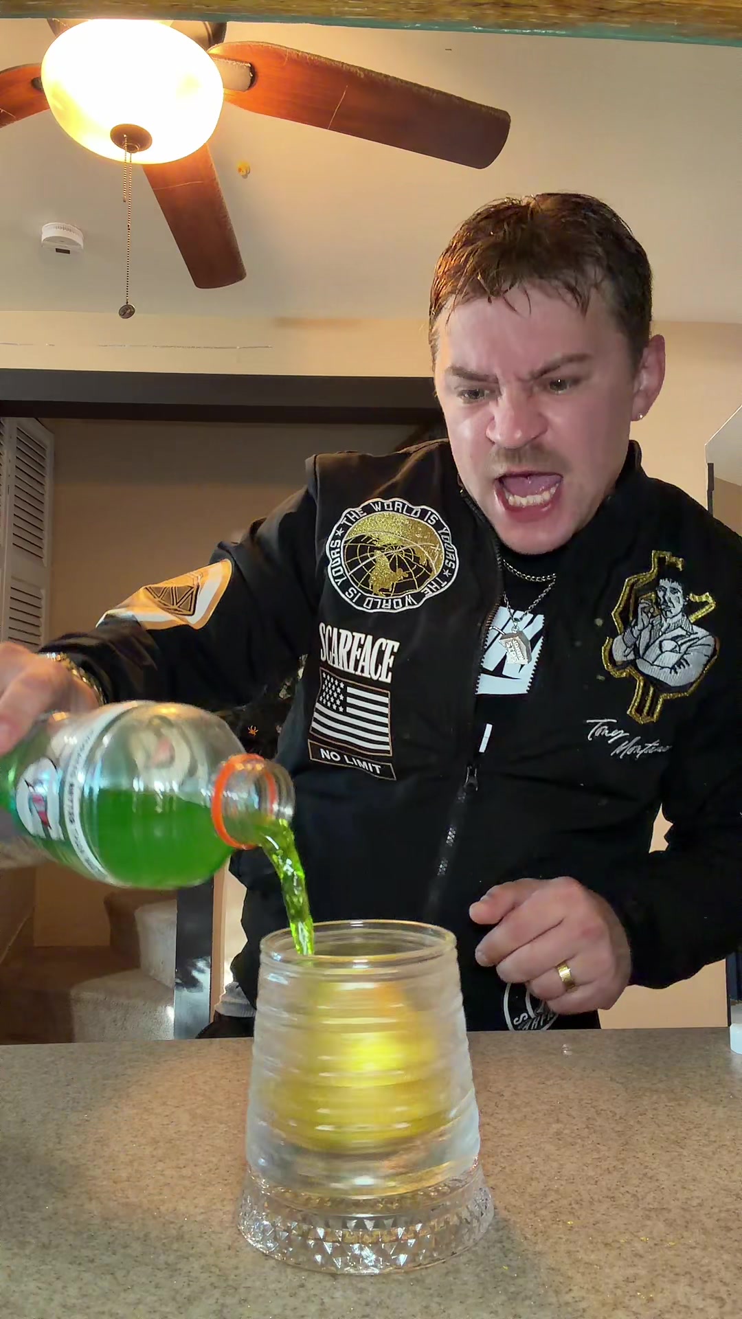 @🧃JonnySips_2.0🧃