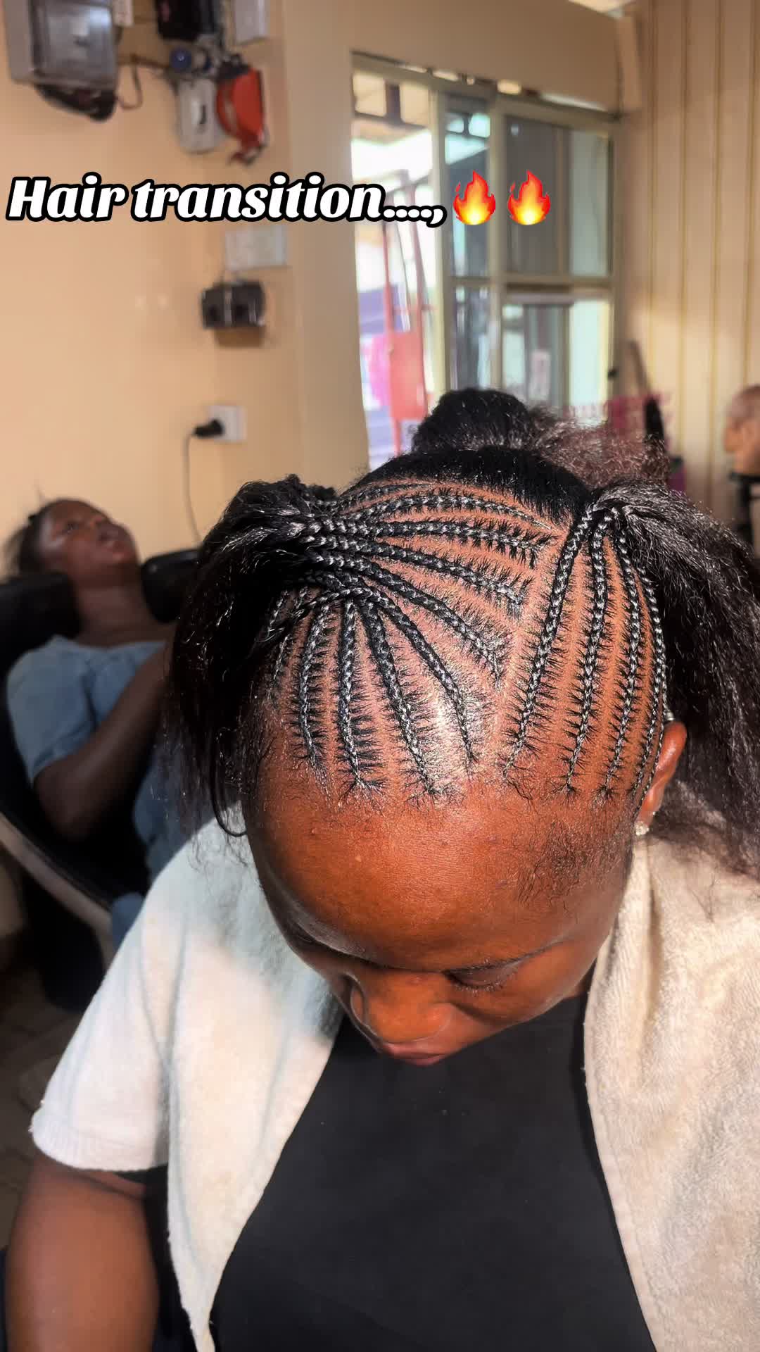 @Hairstylist in Ago iwoye( OOU)