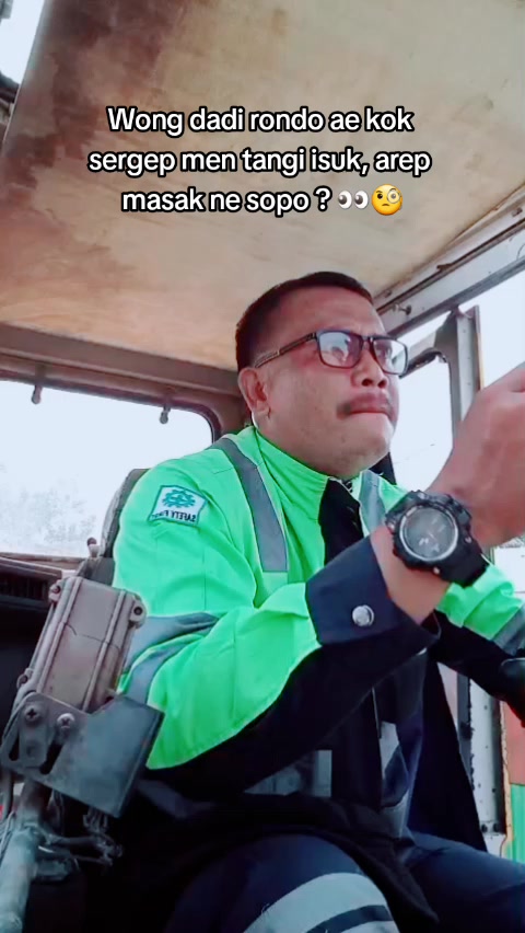 @BUK🅰️N_IDAM🅰️N MU_102 🇲🇨
