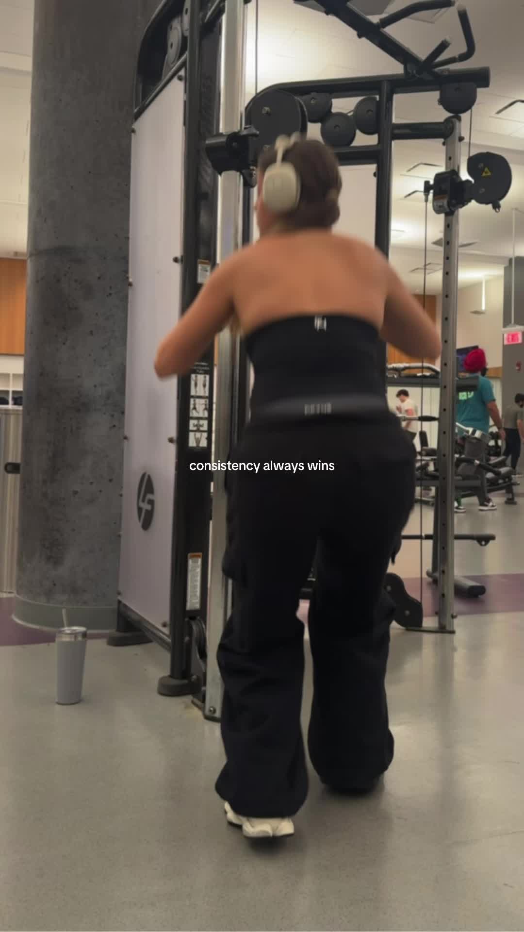@Alina Fernández