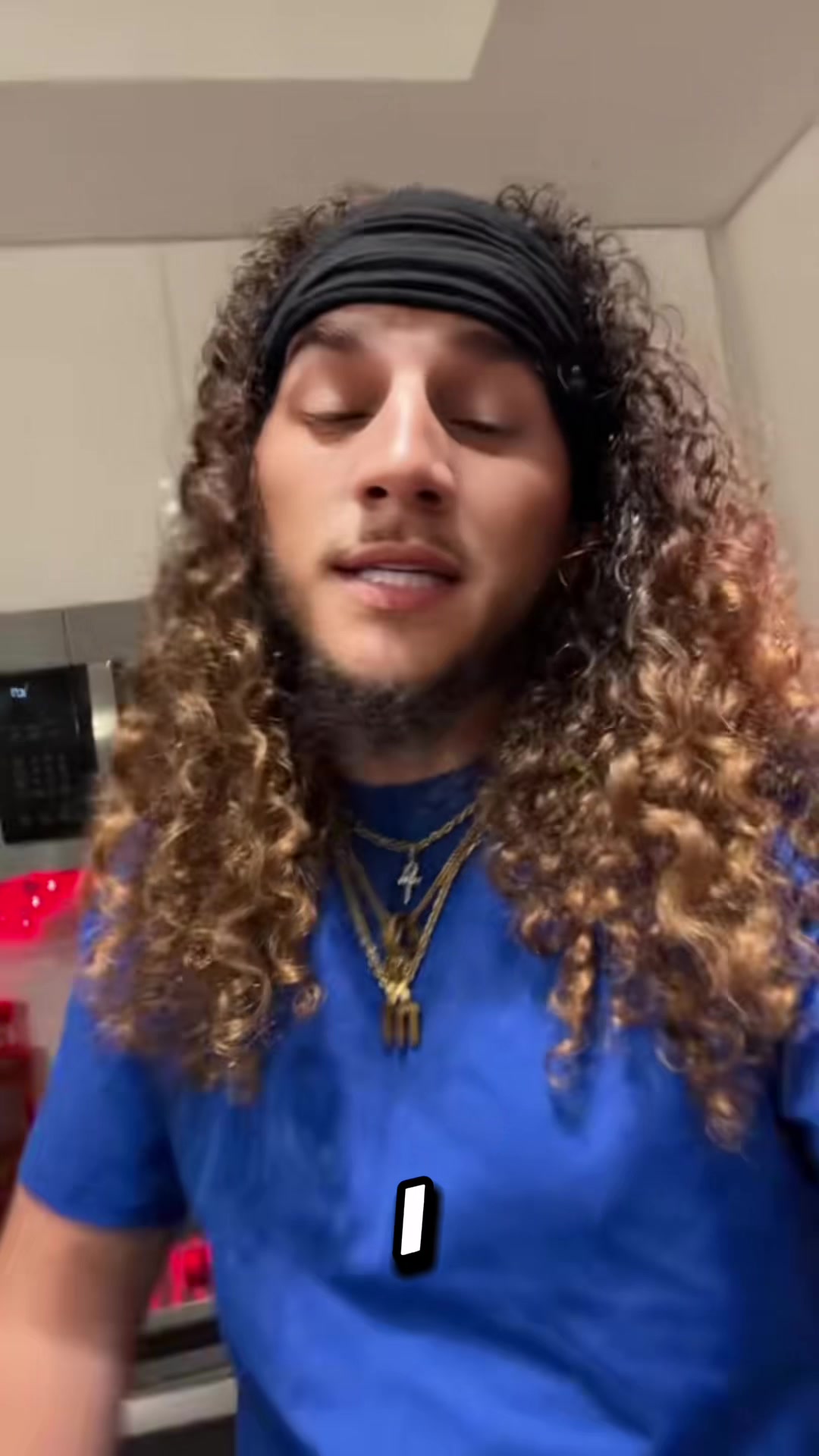 @ChrisGoCRÆZy©️🌪️
