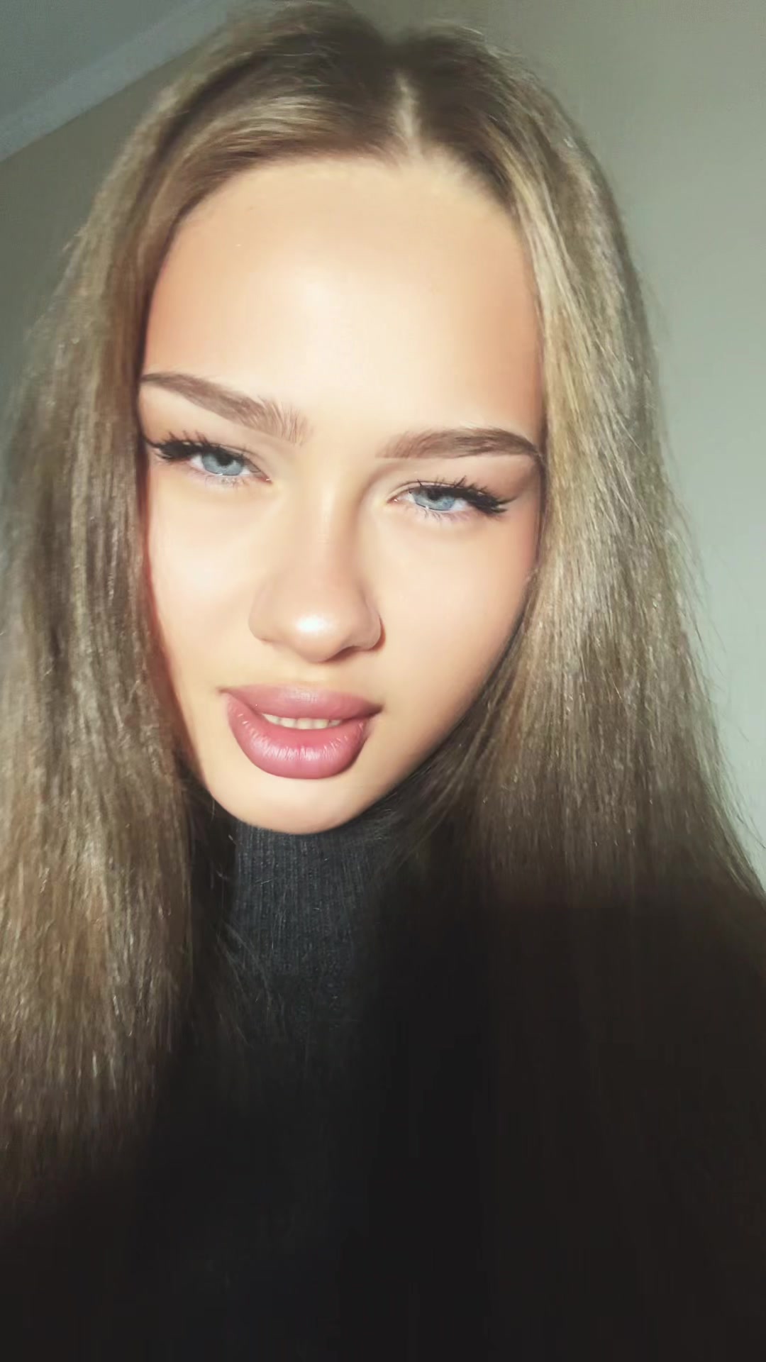 @𝓔𝓼𝓮𝓷𝓲𝔂𝓪