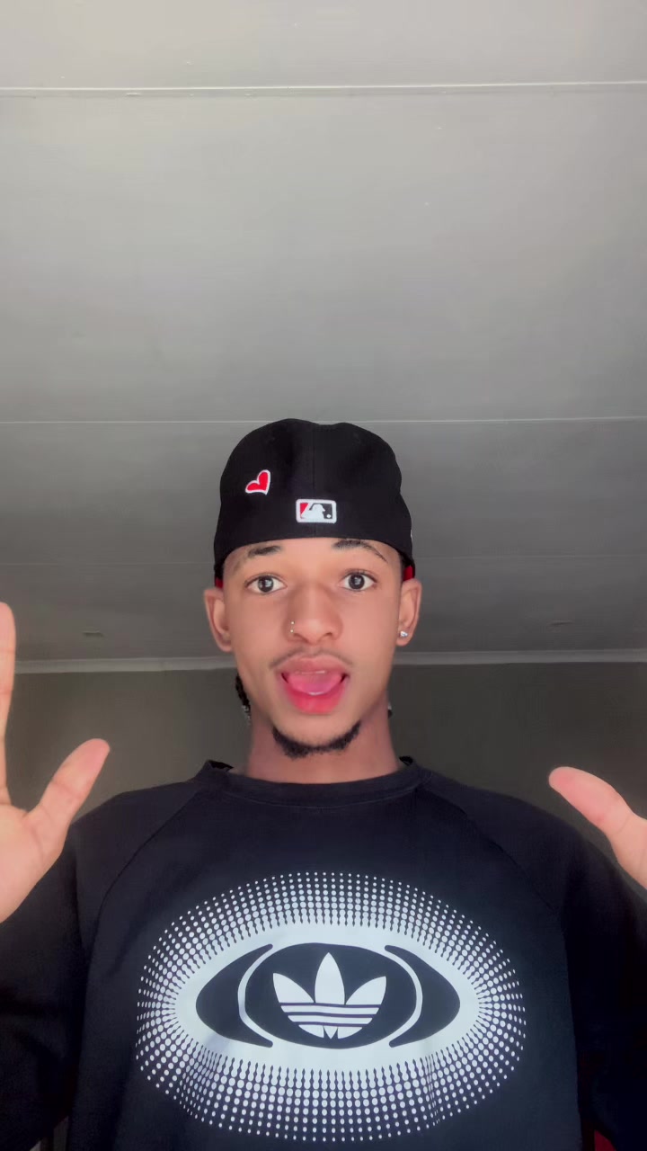 @Snowhite🇿🇦