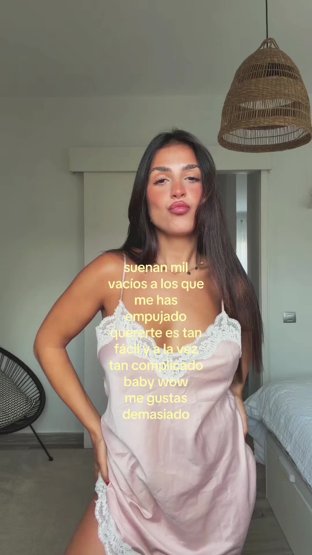@SELENA🧚🏼♂️