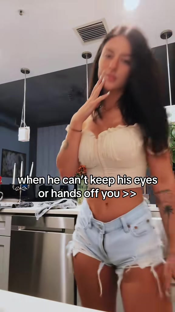 @HARLEE HASSELL