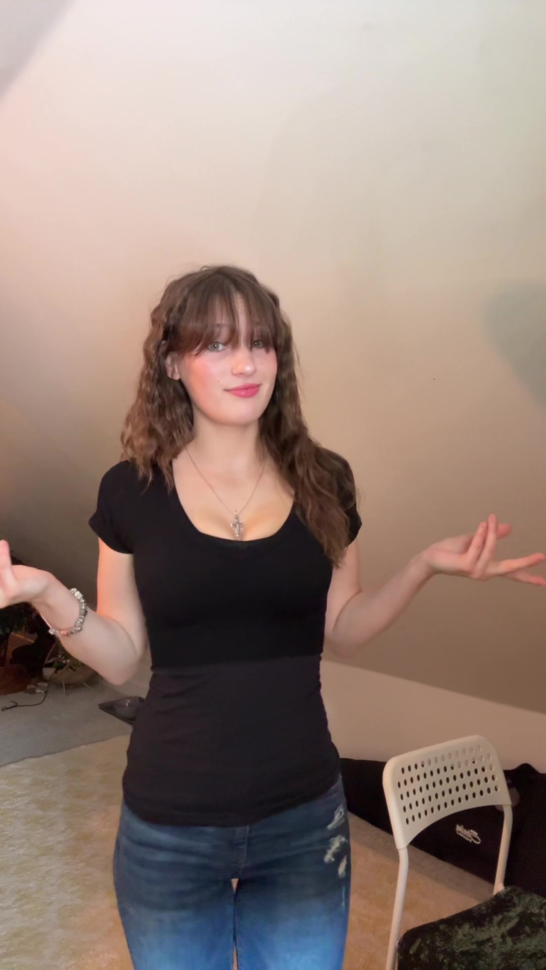 @Livvyシ
