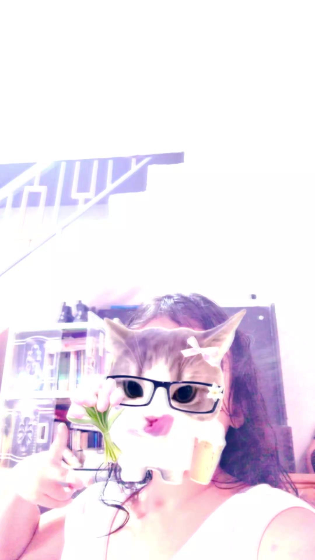 @<zoe>