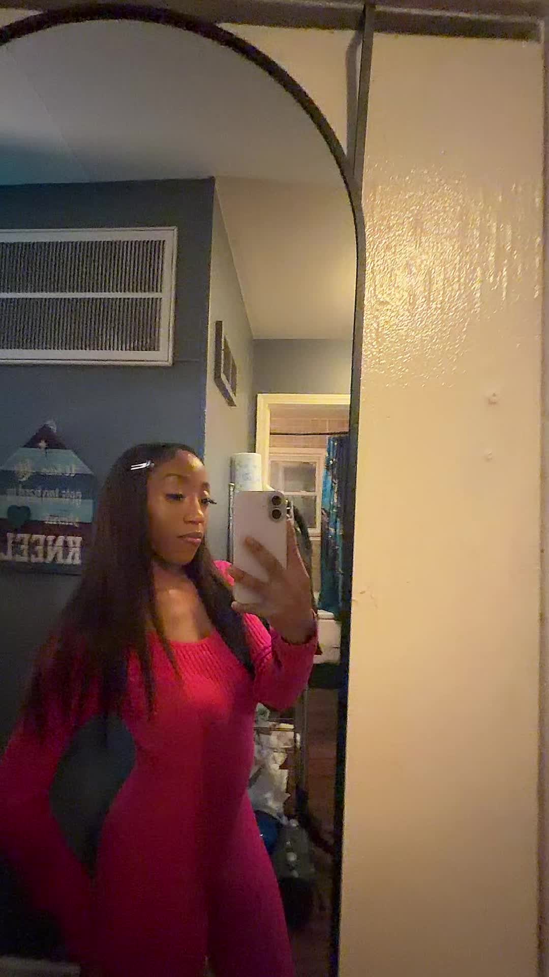 @Living With Riyah💗