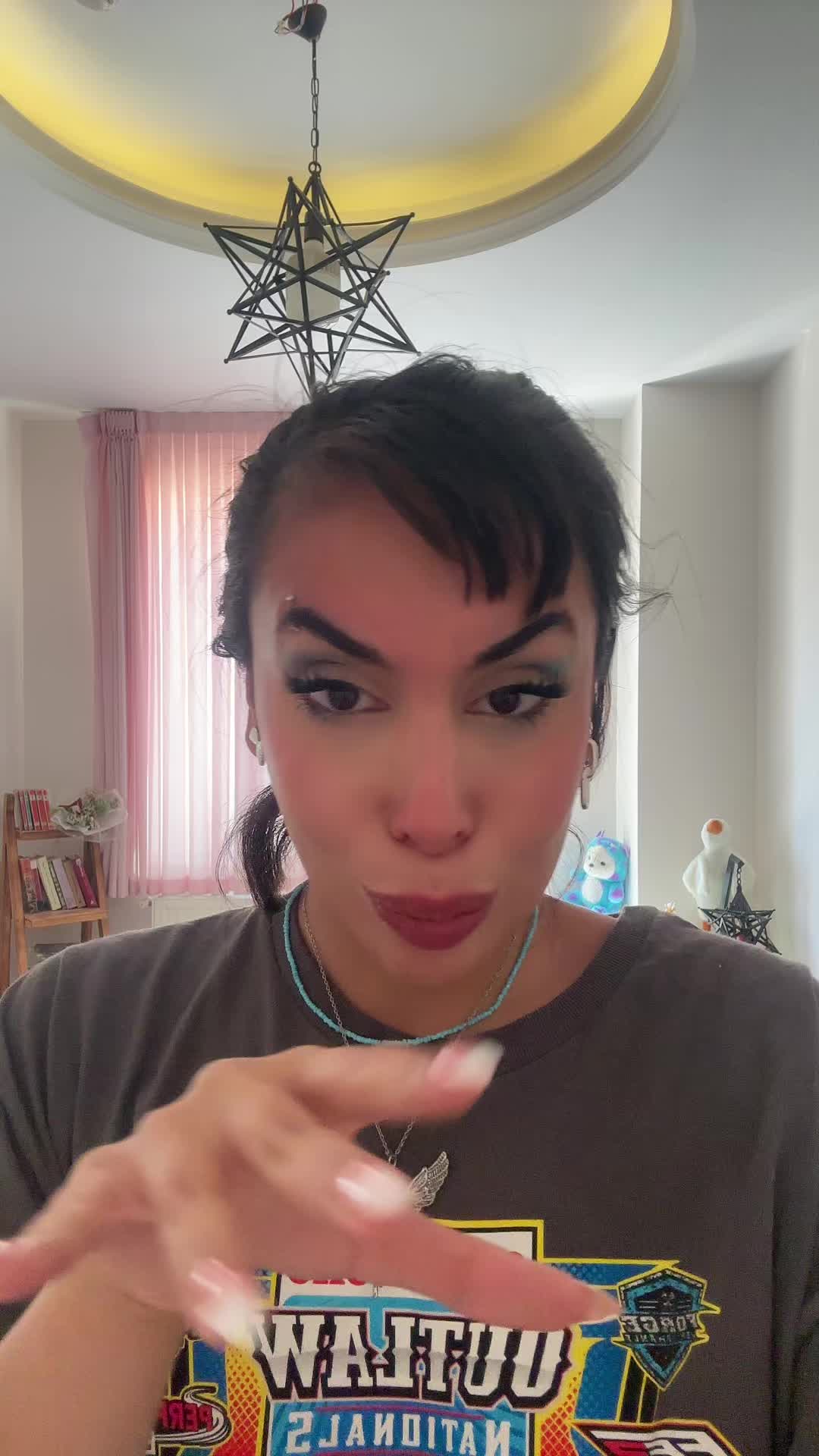 @heleya