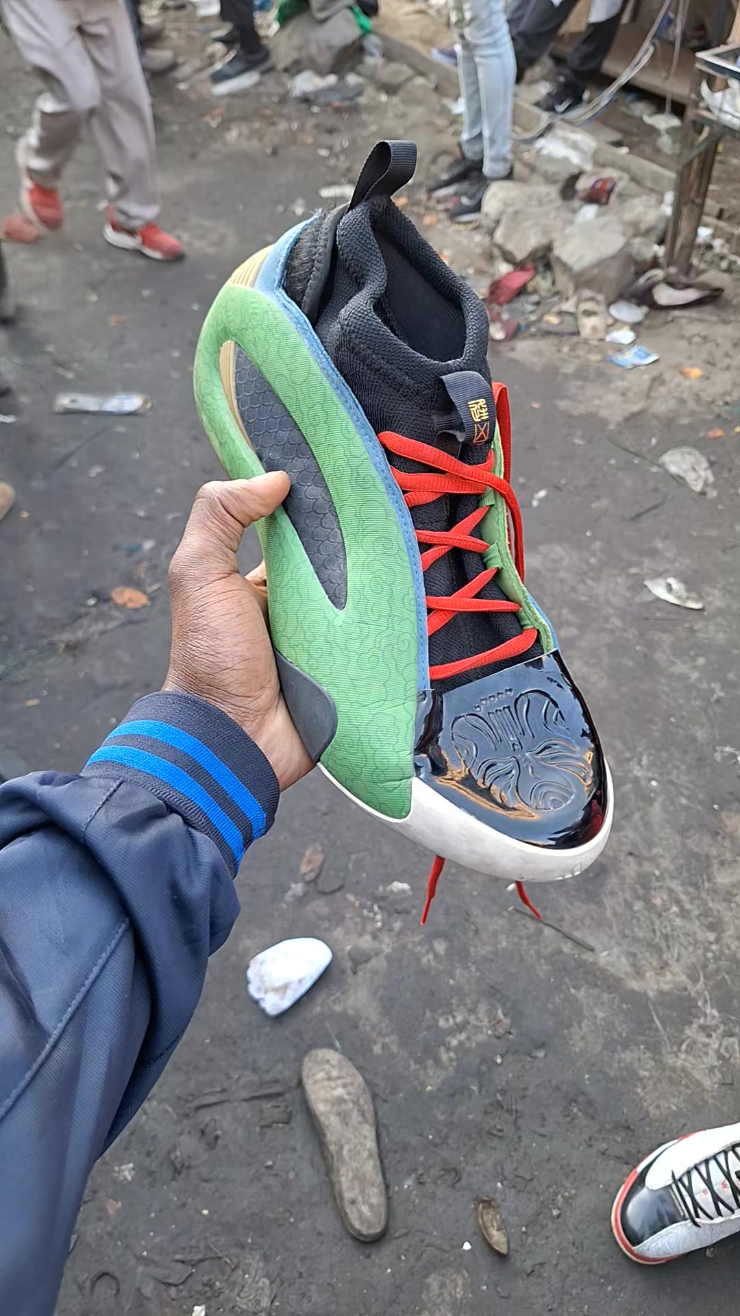 @Its_ Muli👟