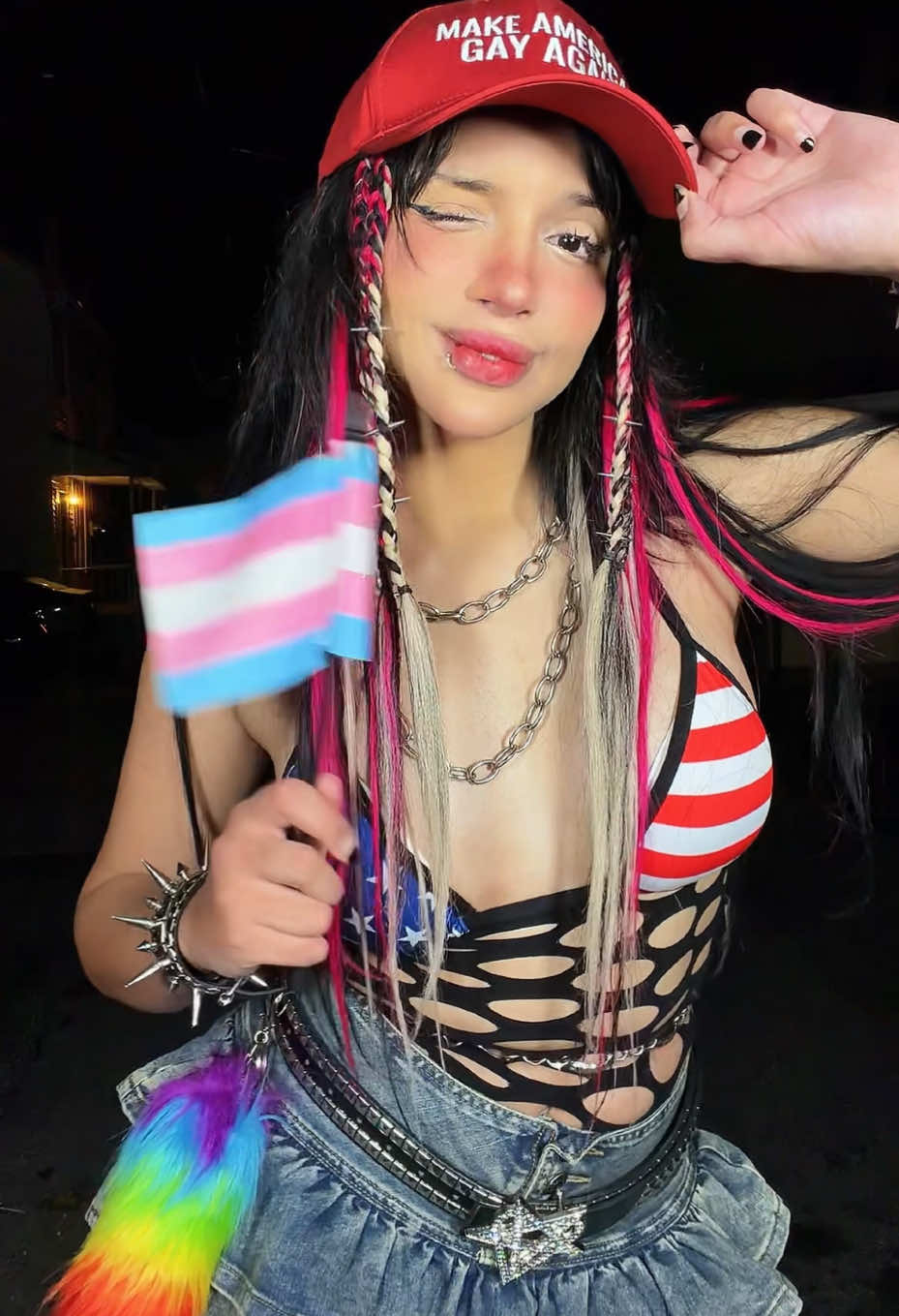 @Mina