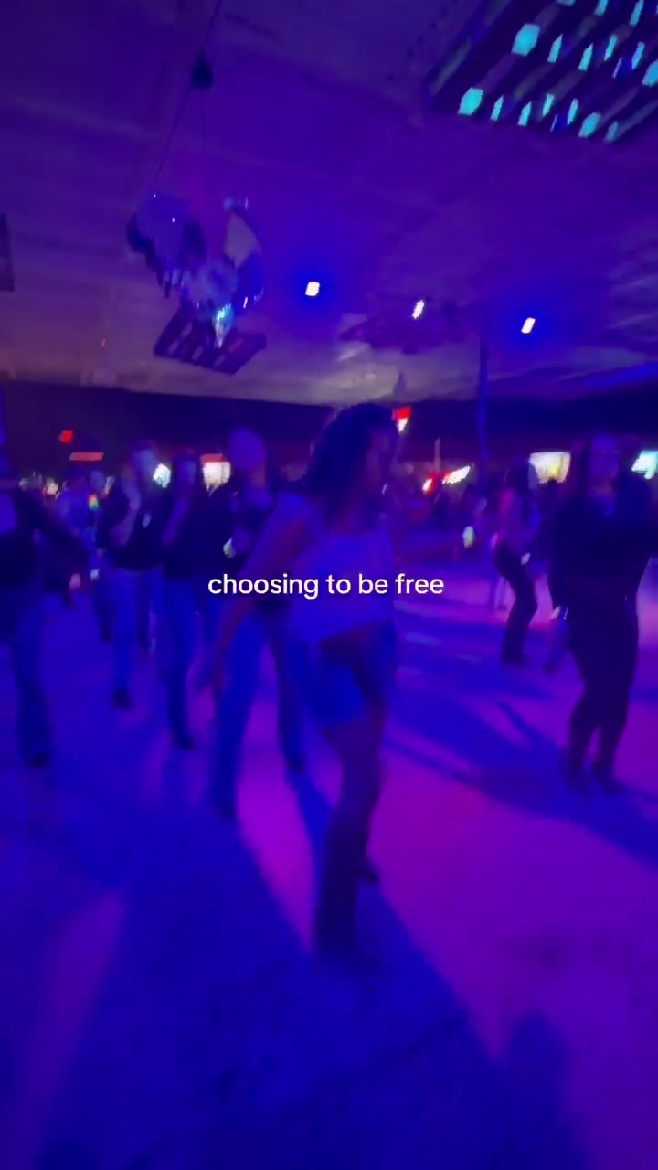 @Jahnna