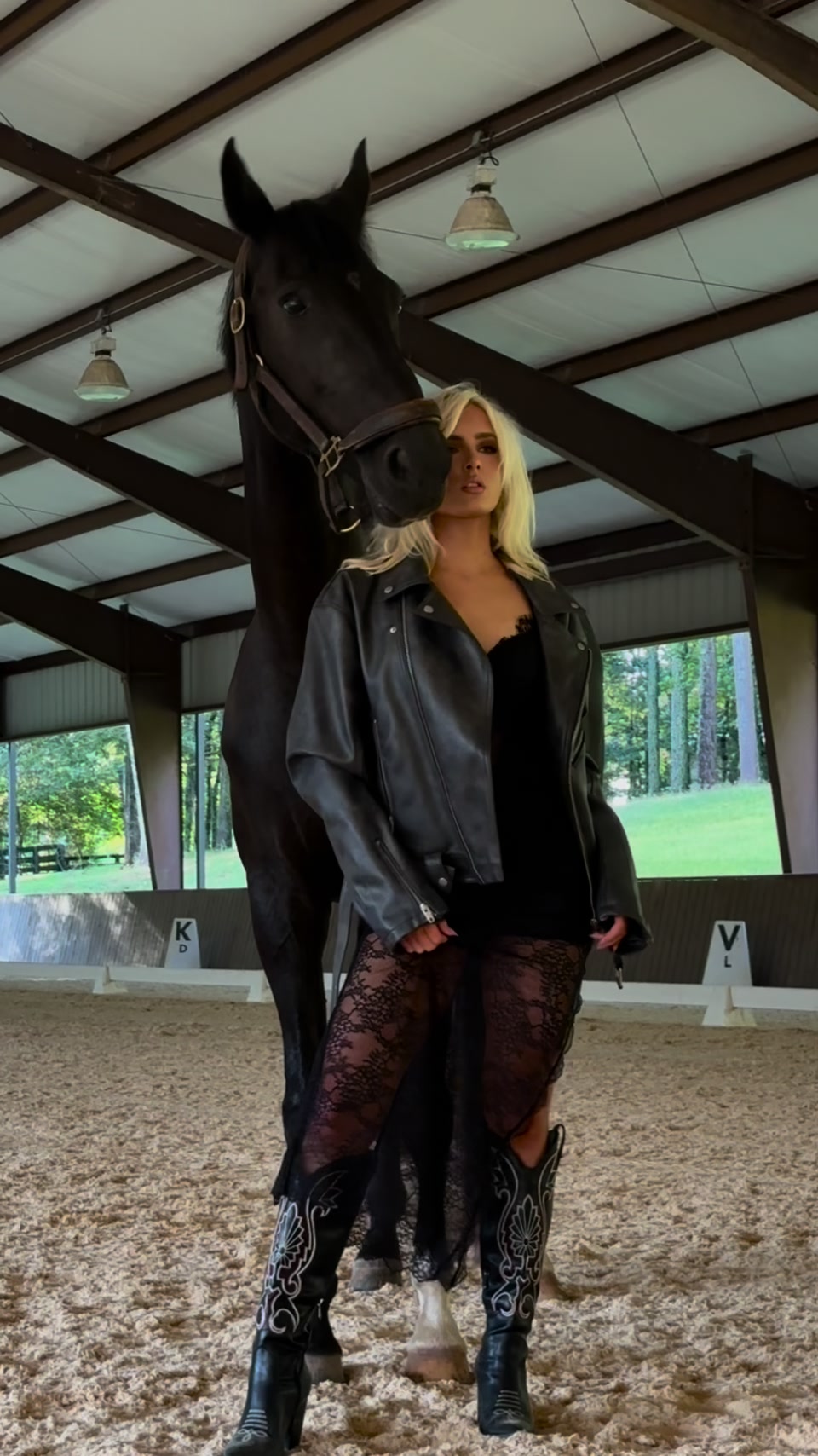 @AVA ISABELLA