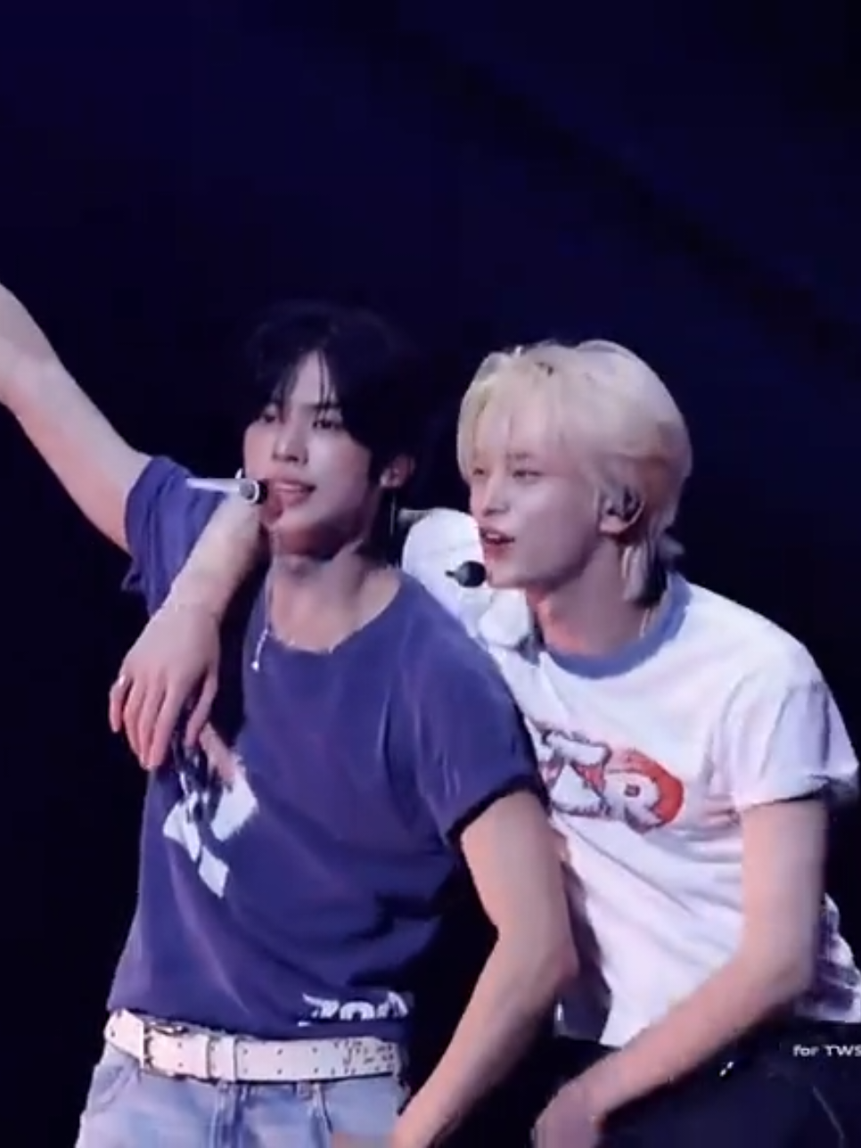 @𝐝𝐝𝐨𝐢𝐧𝐥𝐨𝐯𝐞