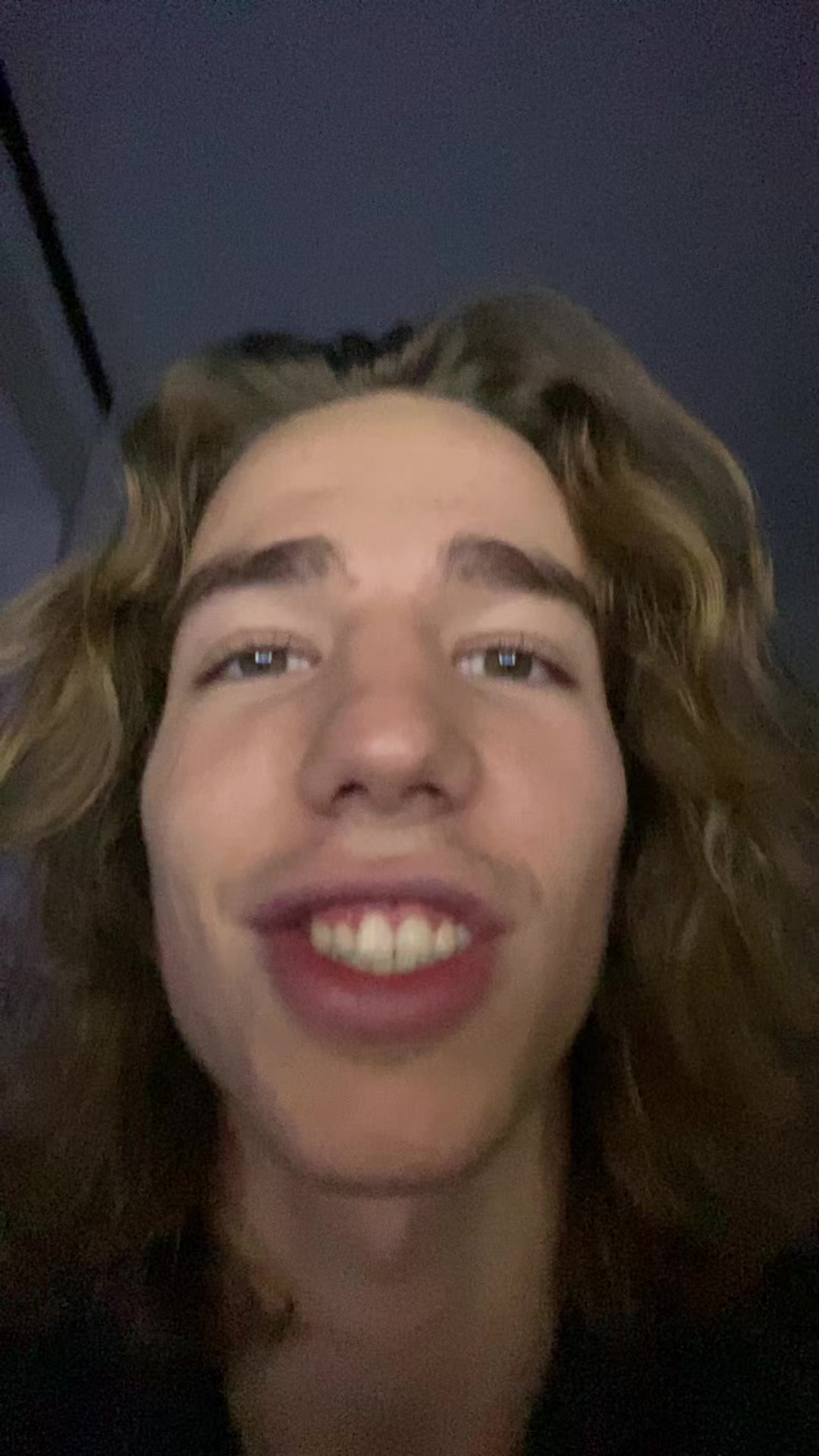 @🧛🏼