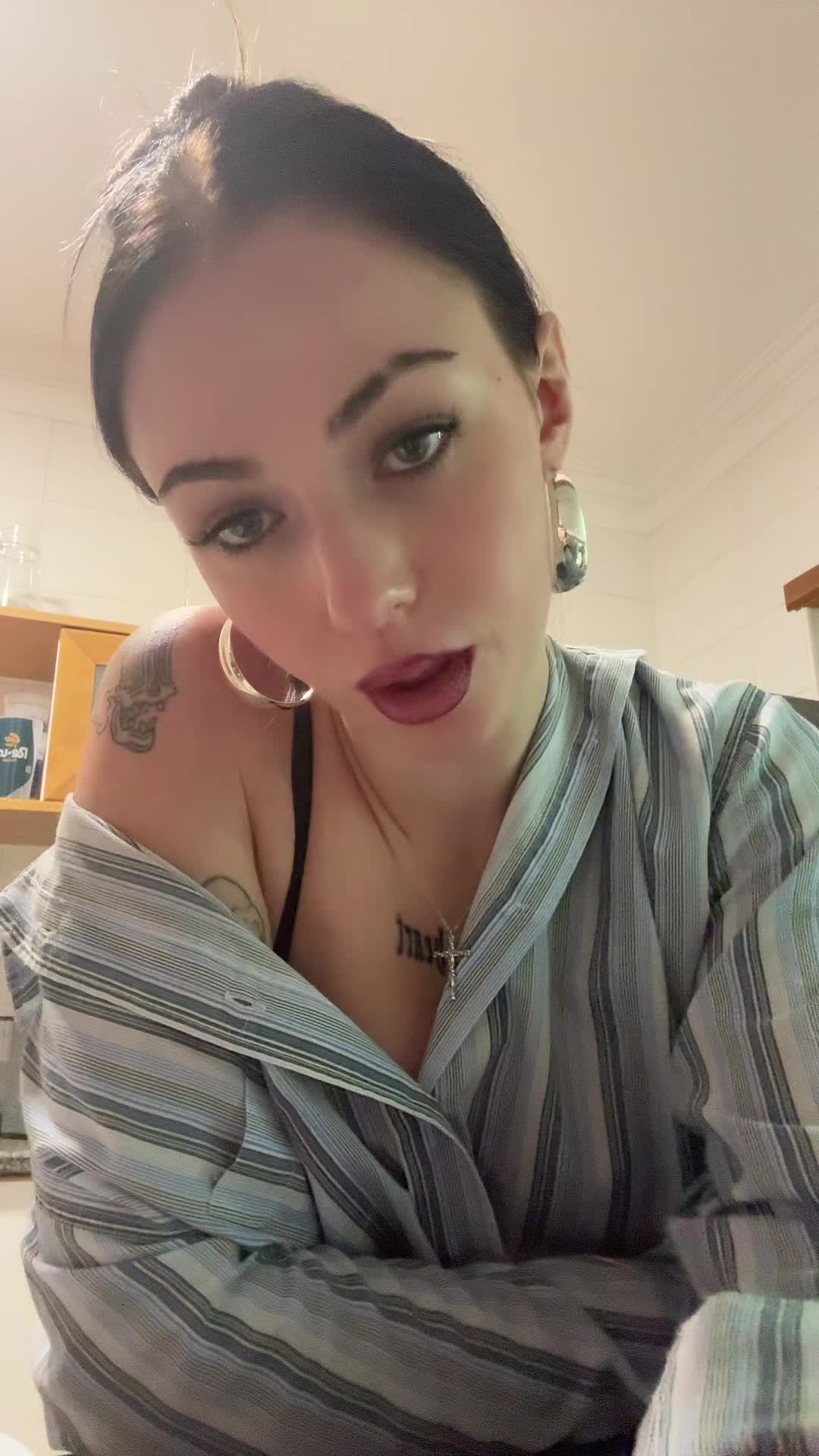 @nadineprhr.spamacc