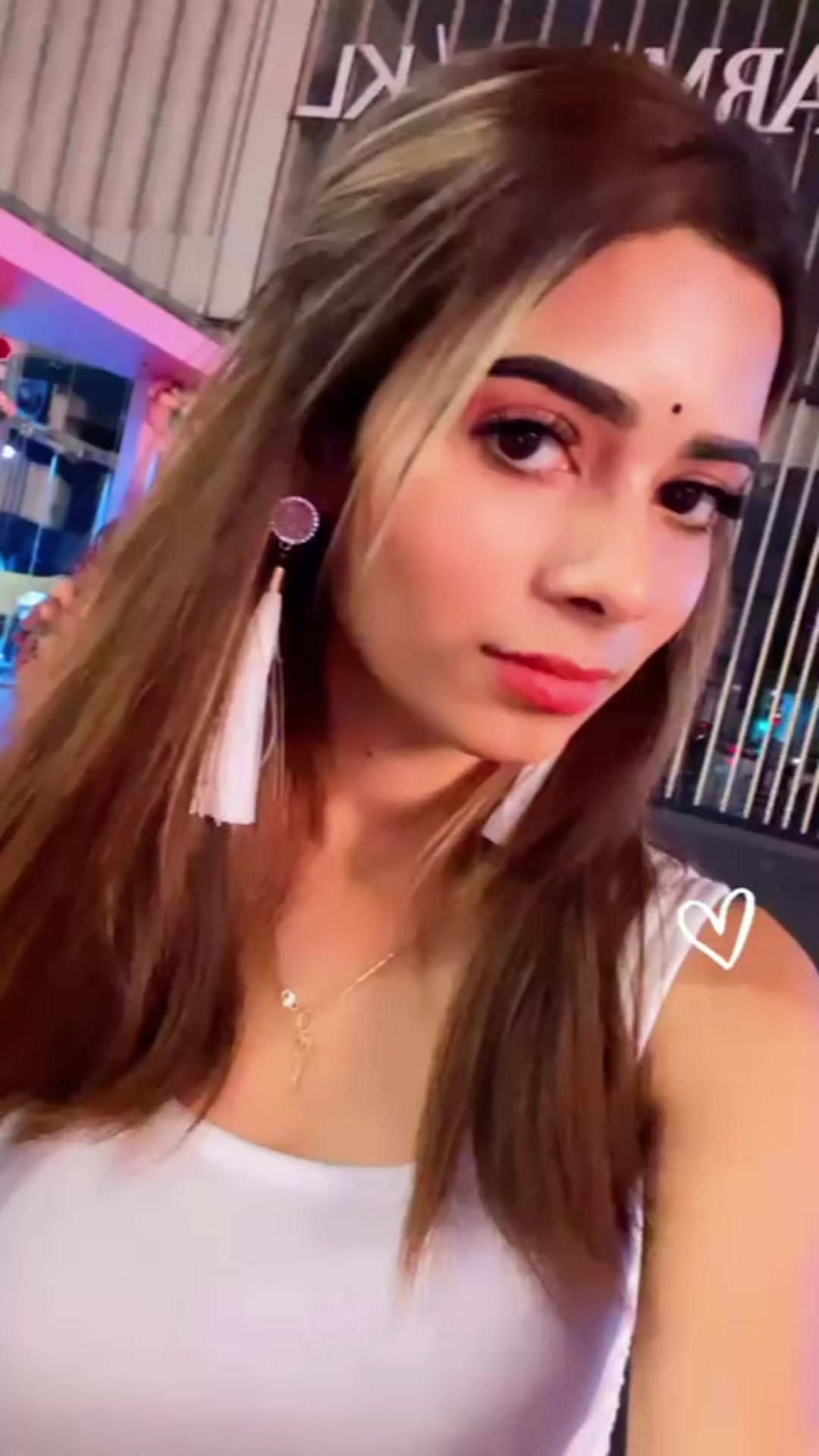 @SHALiNi