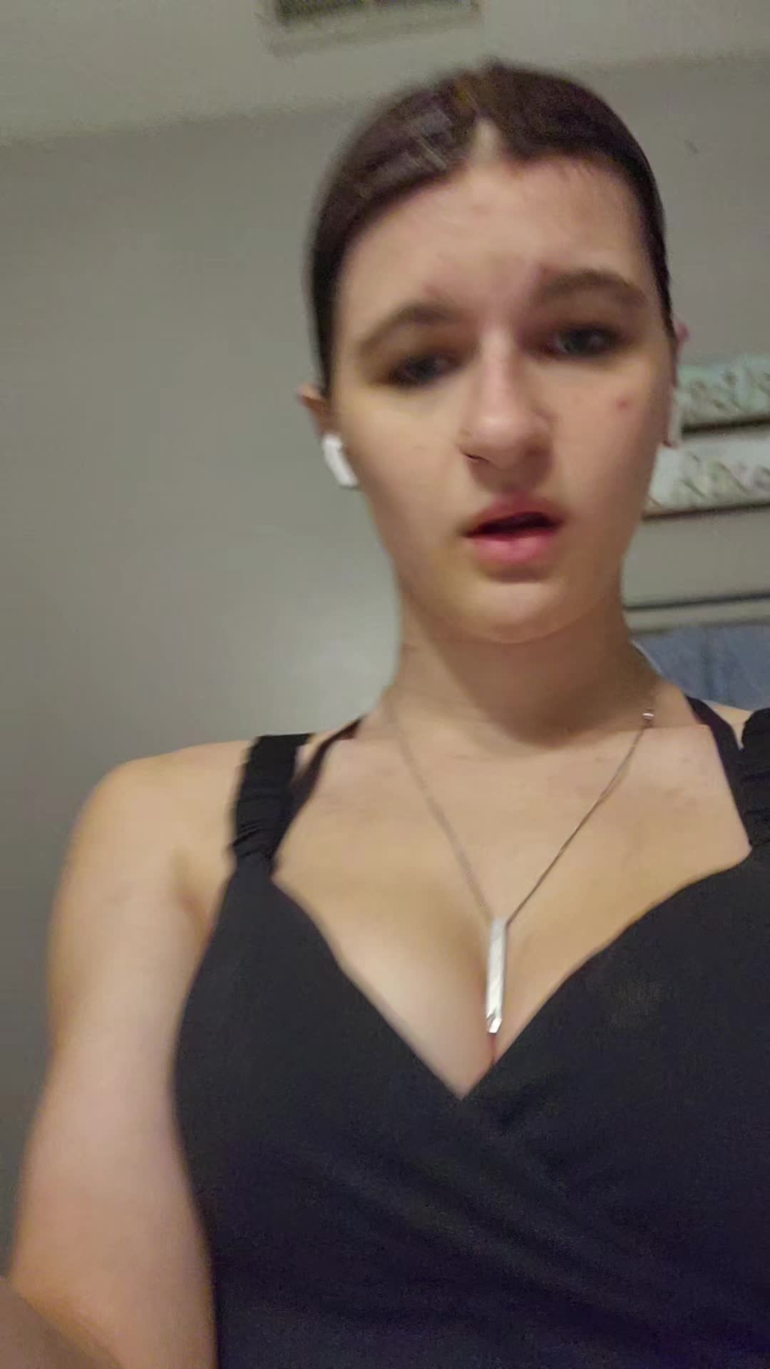 @Mae