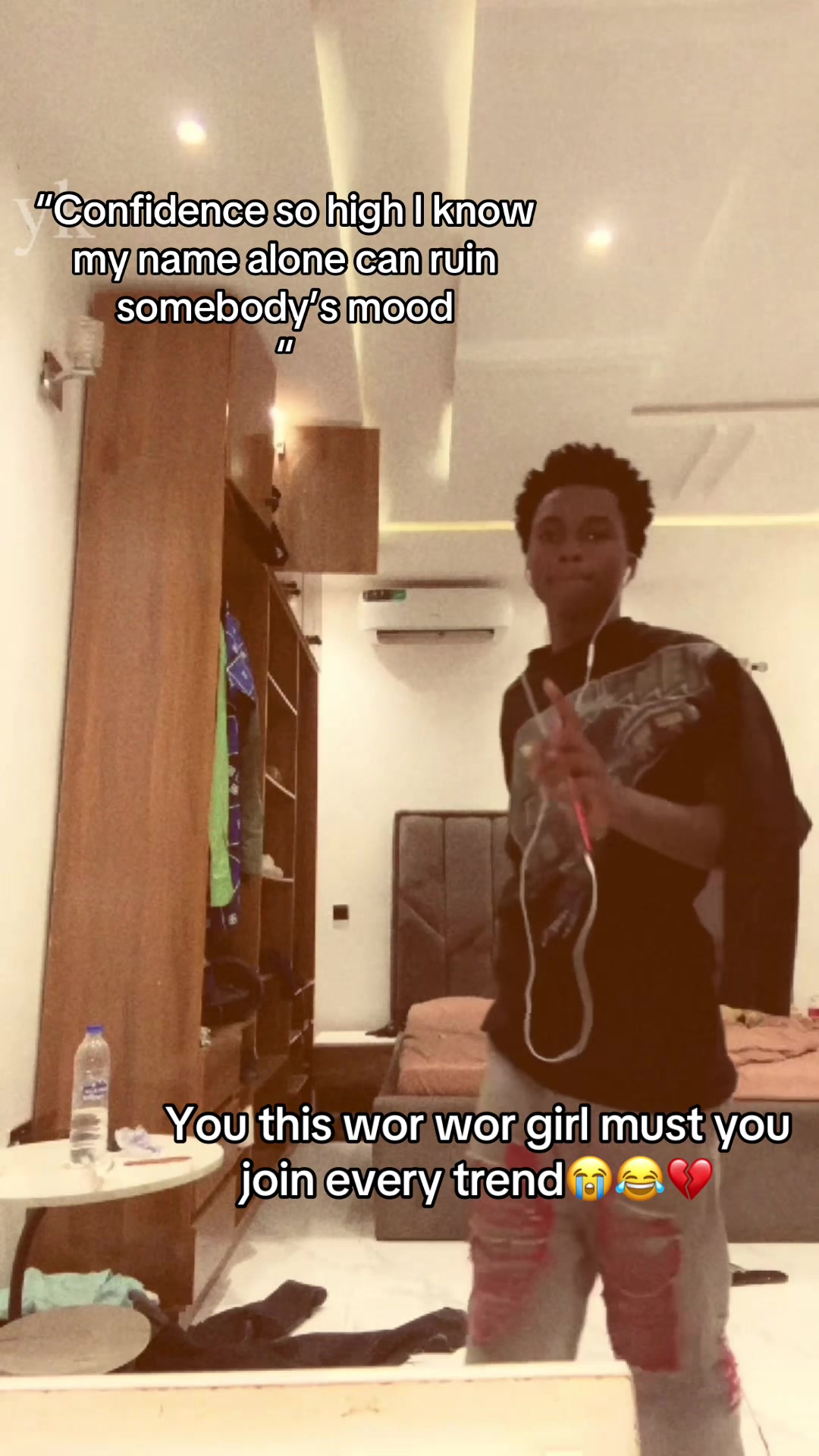 @MERLIN 2.0🧌🖤!
