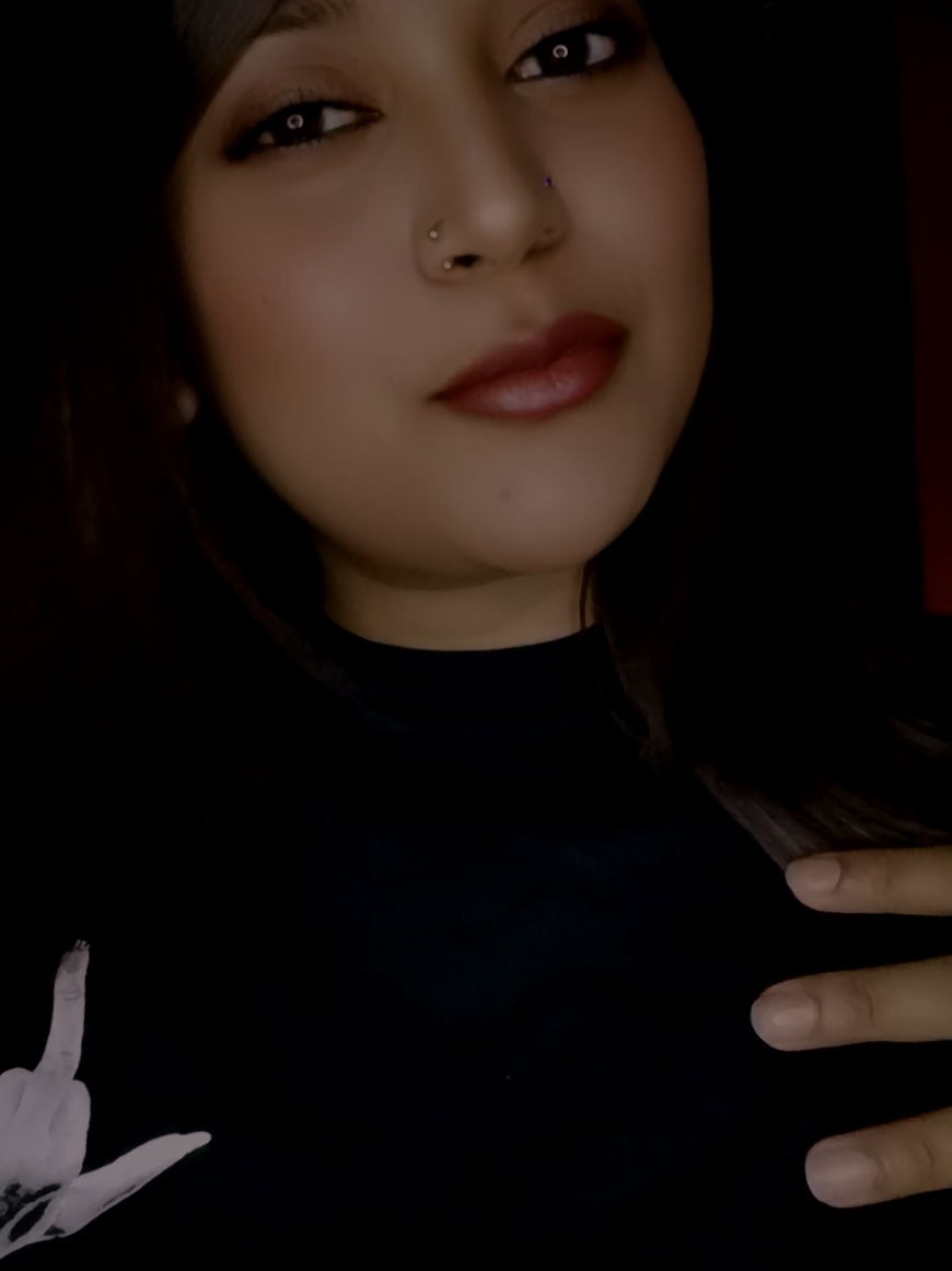 @LunaQueen_Jy&reg;