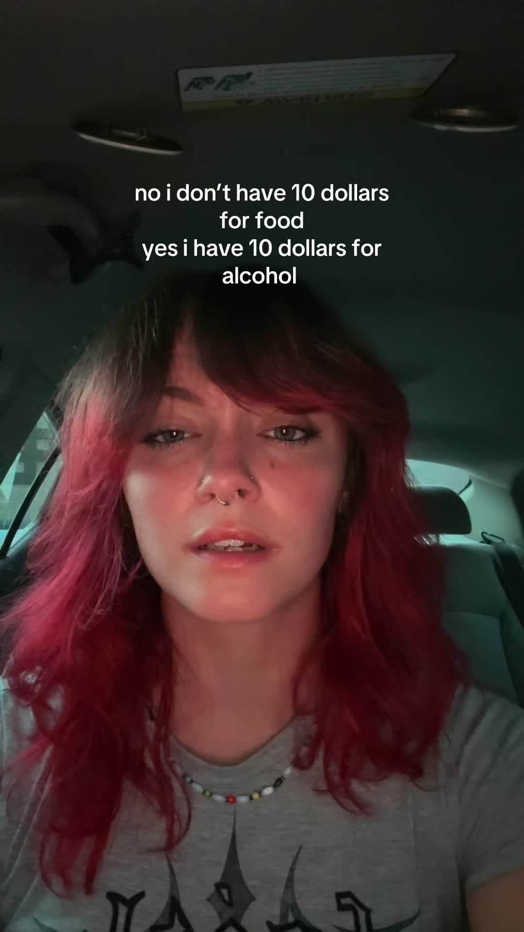 @Julia Fox