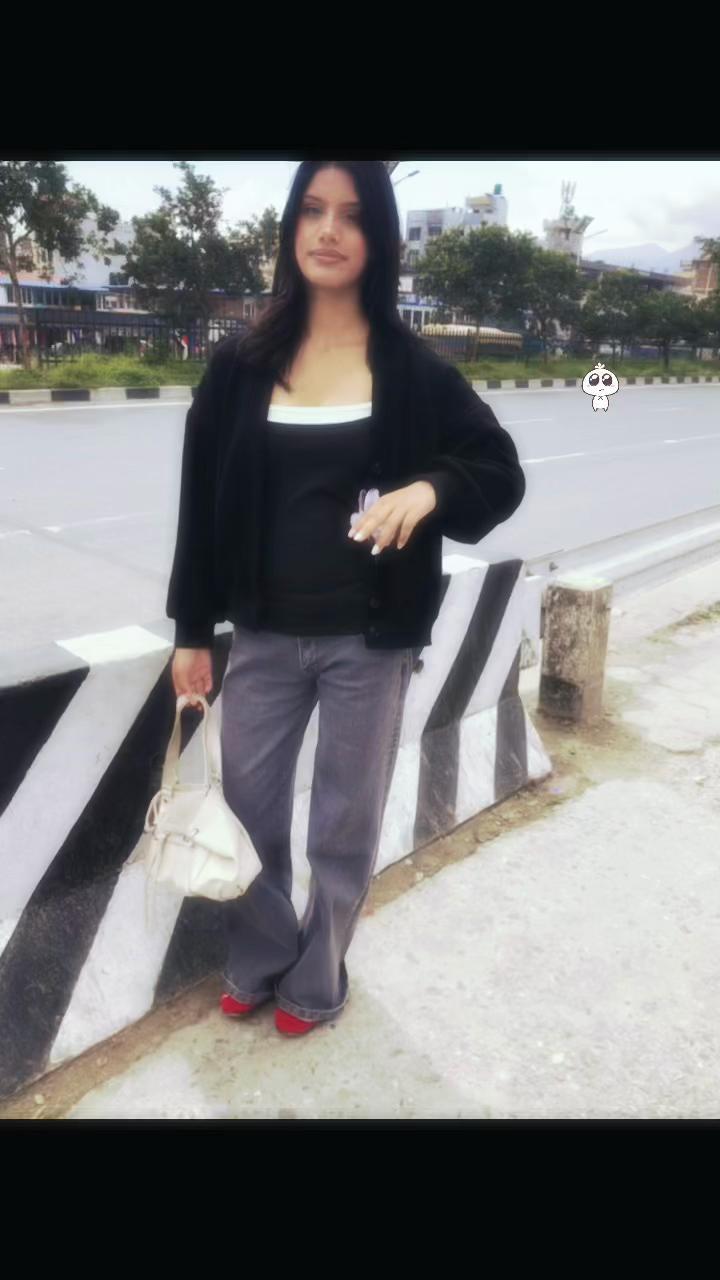 @Abhilasha 😻🤪