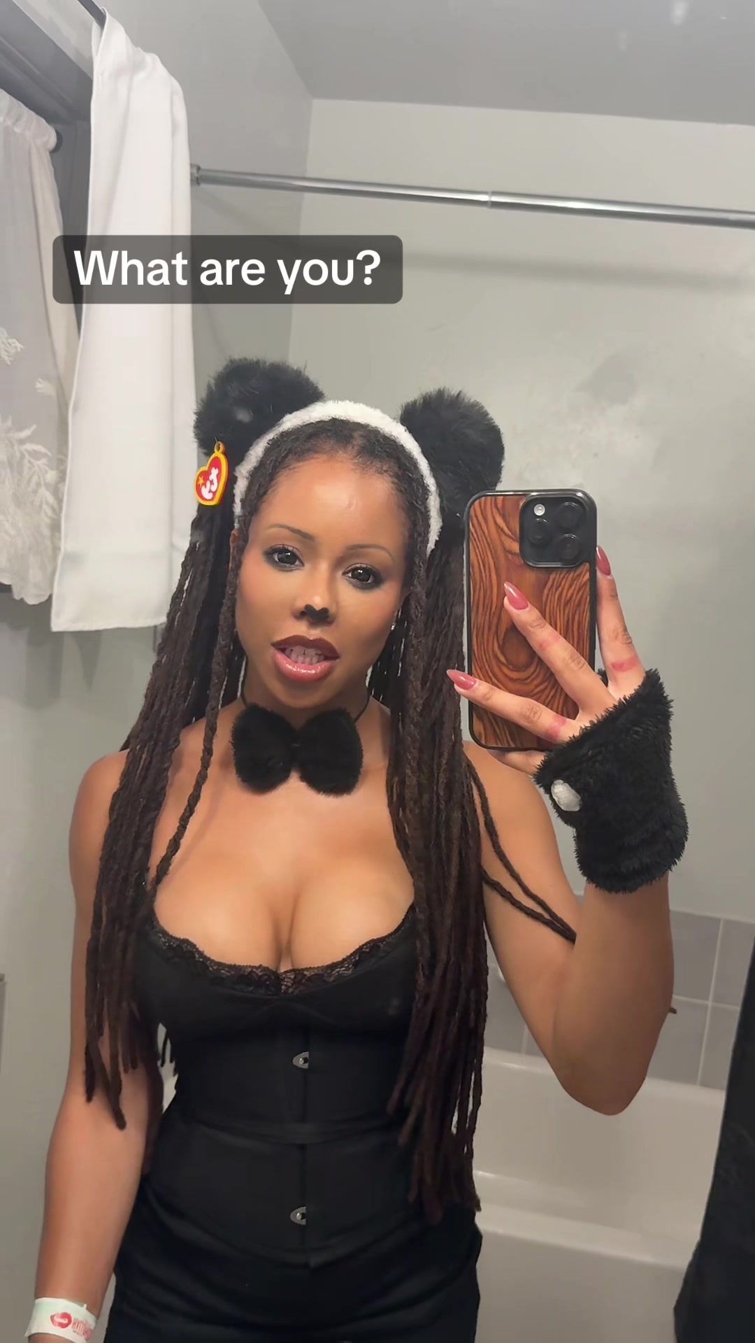 @Kira Noir