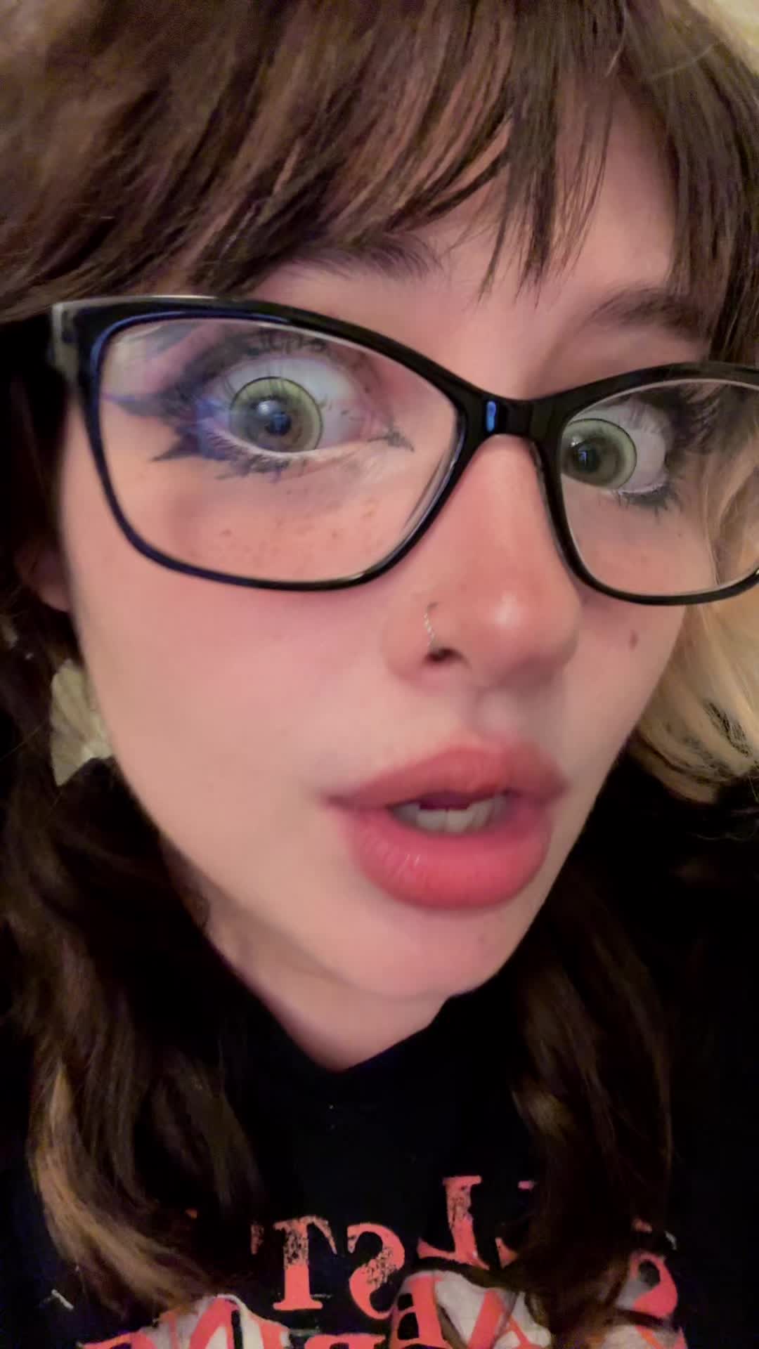 @Bat🦇