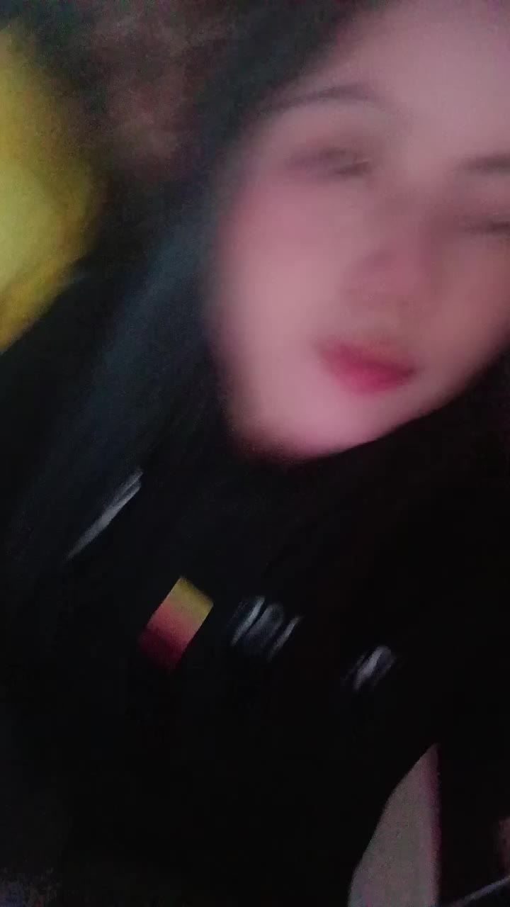 @Vivi🙏🇪🇨