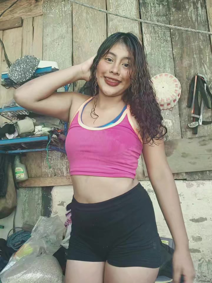 @DANIELA 🌸