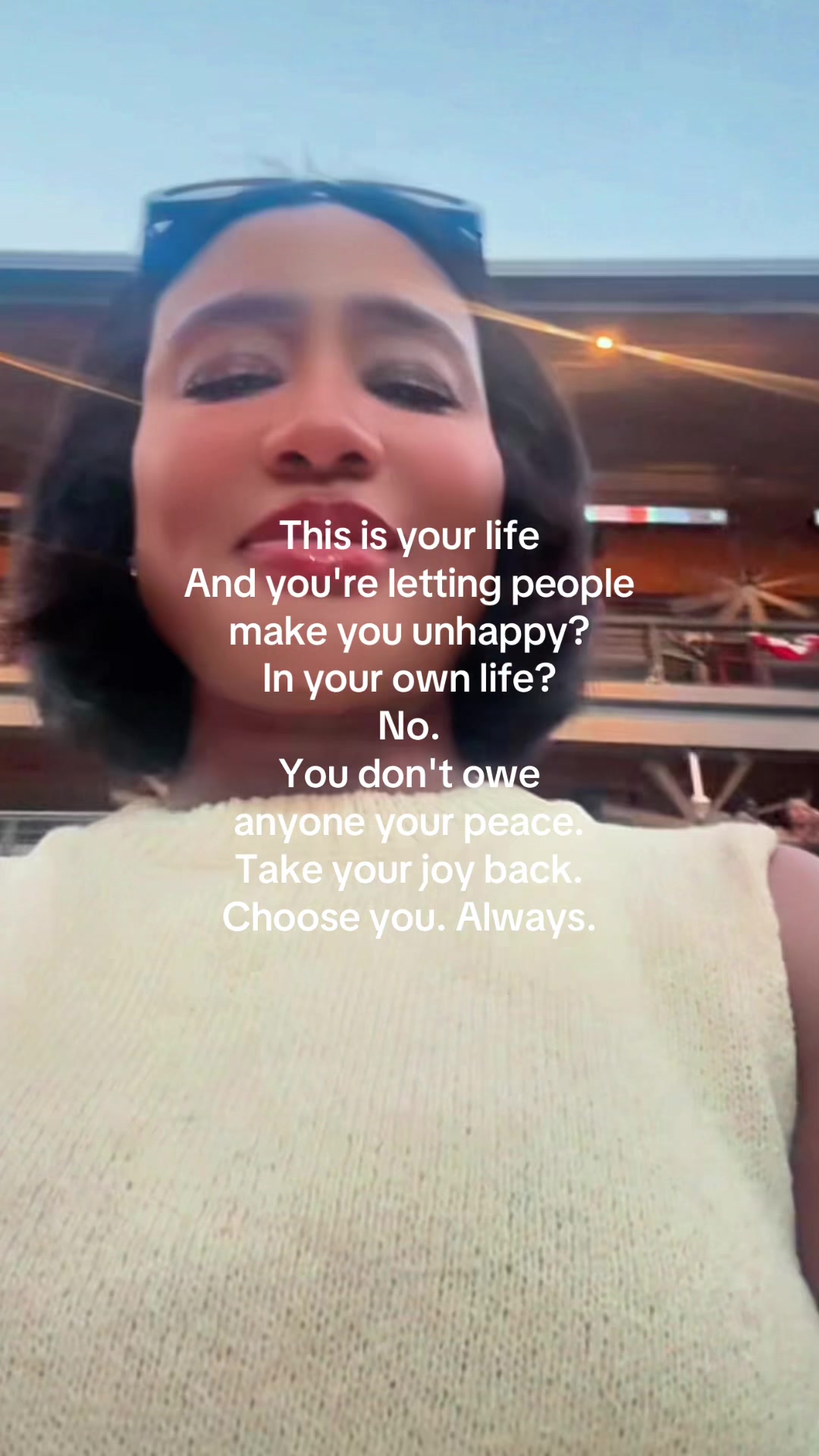 @EffortlesslyChiic