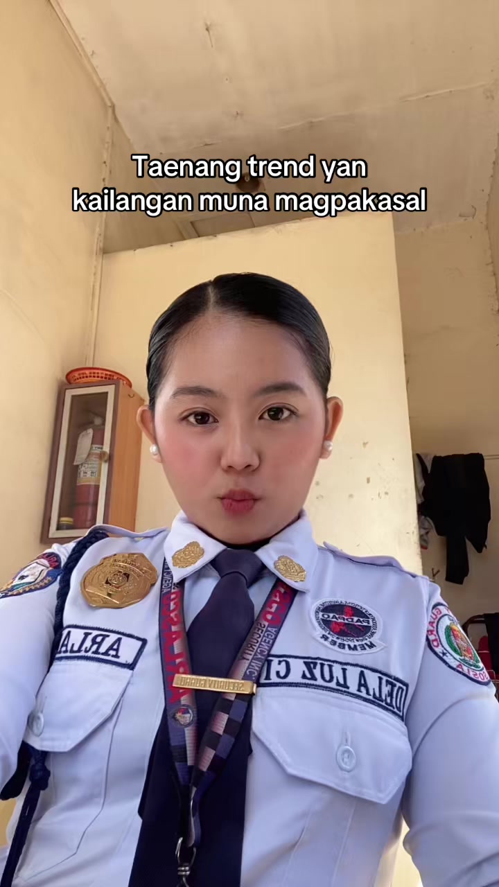 @khriz